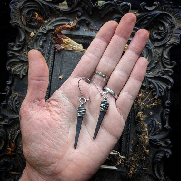 Witch Nail Earrings - Picture 3 of 3